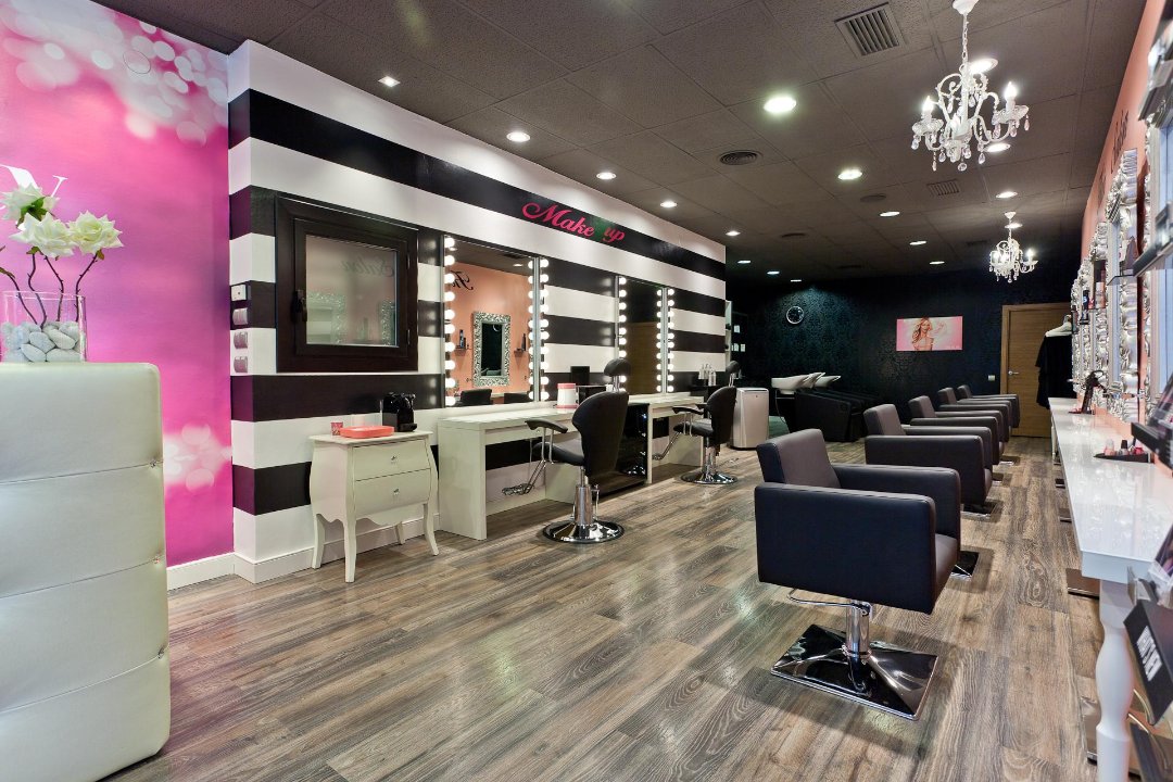Divinity Hair Salon, Diagonal, Barcelona