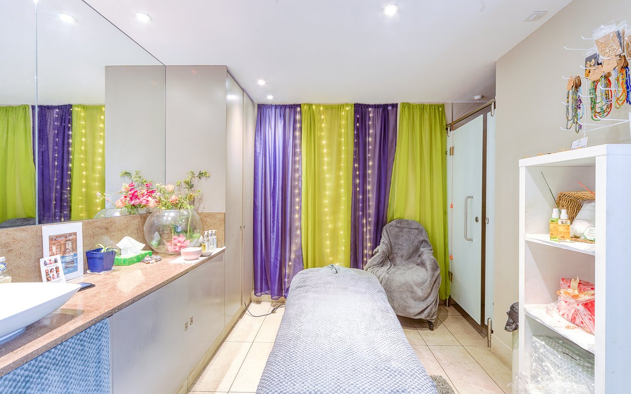 Back, neck & shoulder massages near Birmingham Central, Birmingham