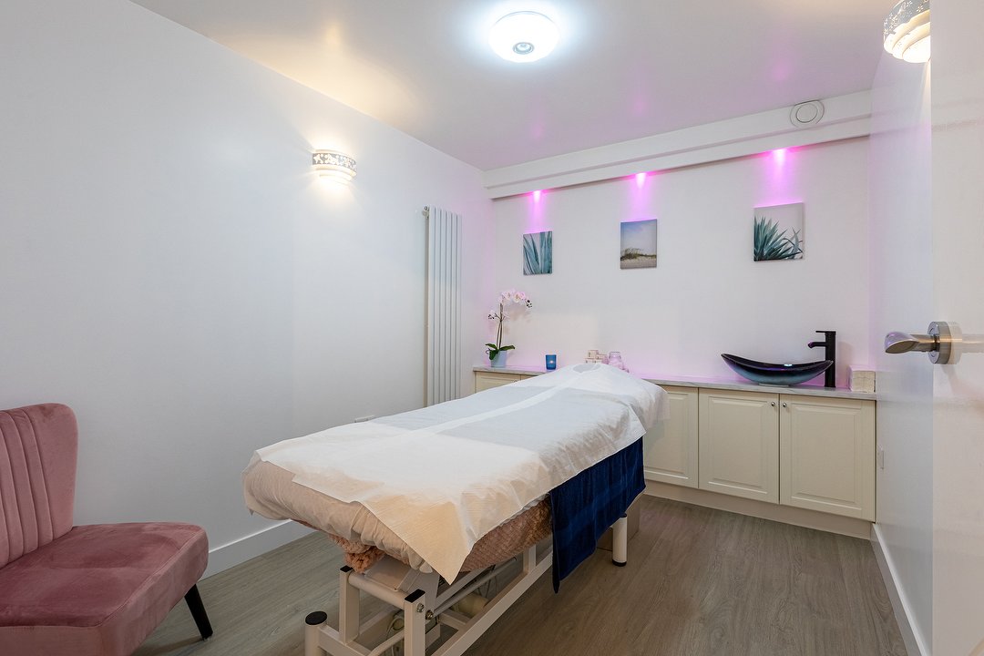 Finess Clinic, Canary Wharf, London