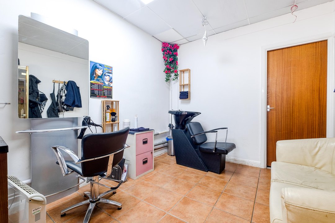 Beauty K & L Nail Spa, Canning Town, London