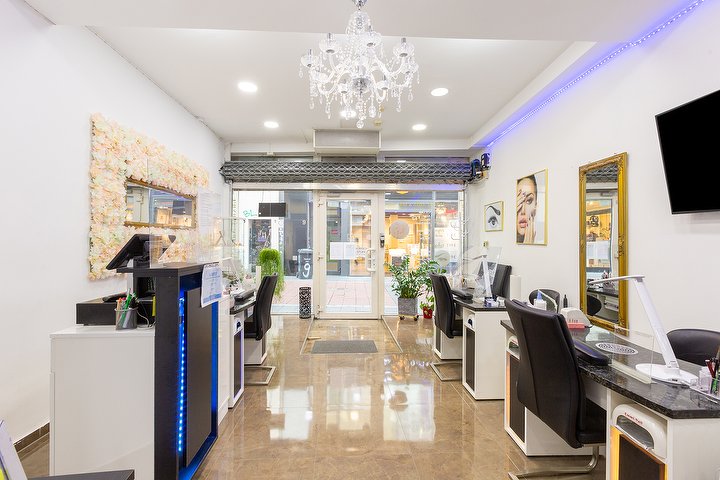 Luxury Nails Bonn