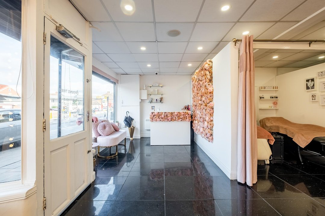Chloé's Beauty Boutique, Hainault, London