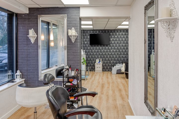 Salon45 - Onglerie Chapeltown Road - Photo de galerie - OneBooking