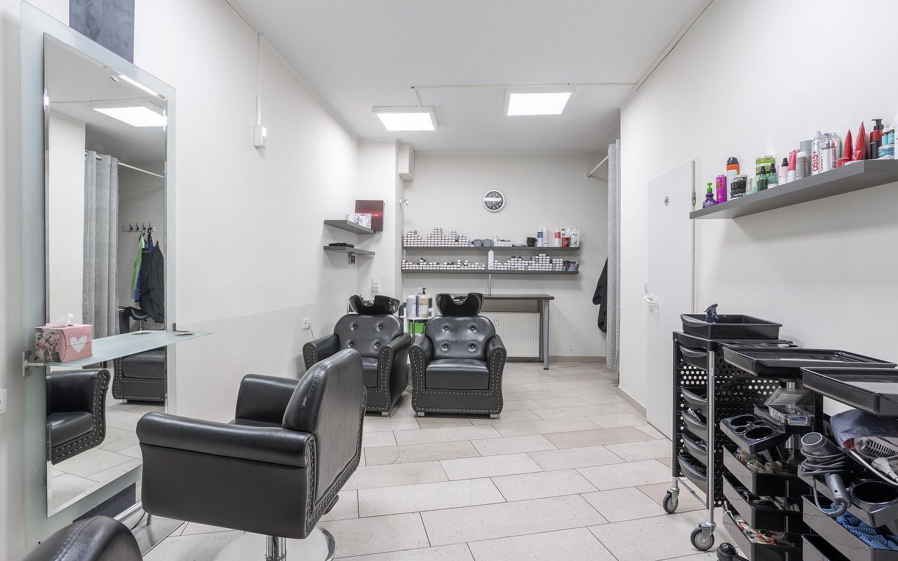 Friseure und Friseursalons in der Nähe von Troisdorf, Rheinland - Treatwell
