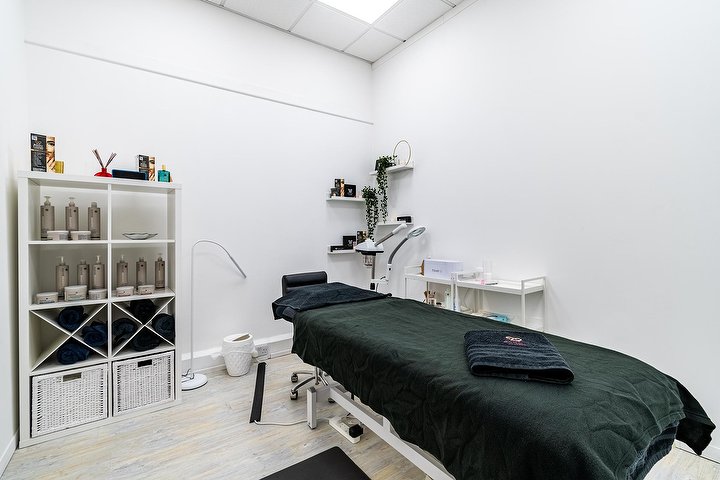 Beauty Lounge by Butterfly Allure - Sourcils & cils Southampton - Photo de galerie - OneBooking
