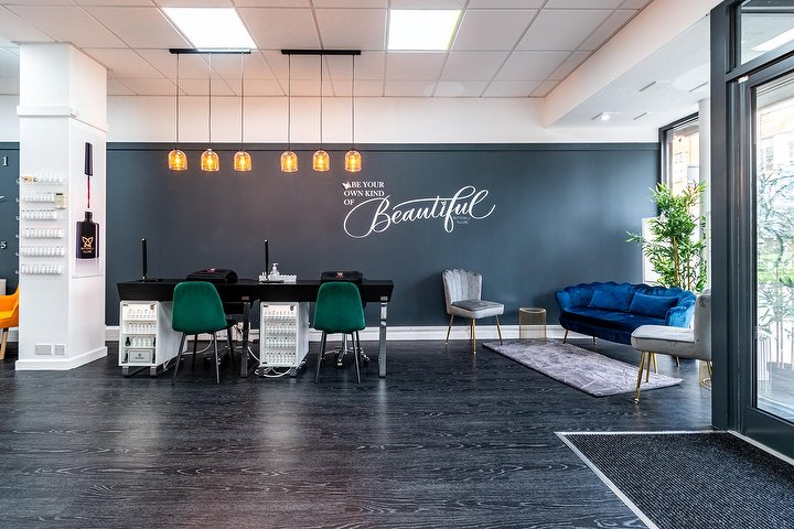 Beauty Lounge by Butterfly Allure - Sourcils & cils Southampton - Photo de galerie - OneBooking