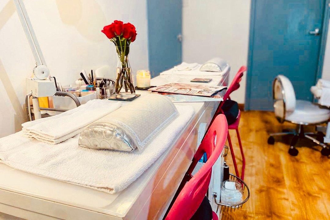 Elixir Nails & Beauty, Fulham, London