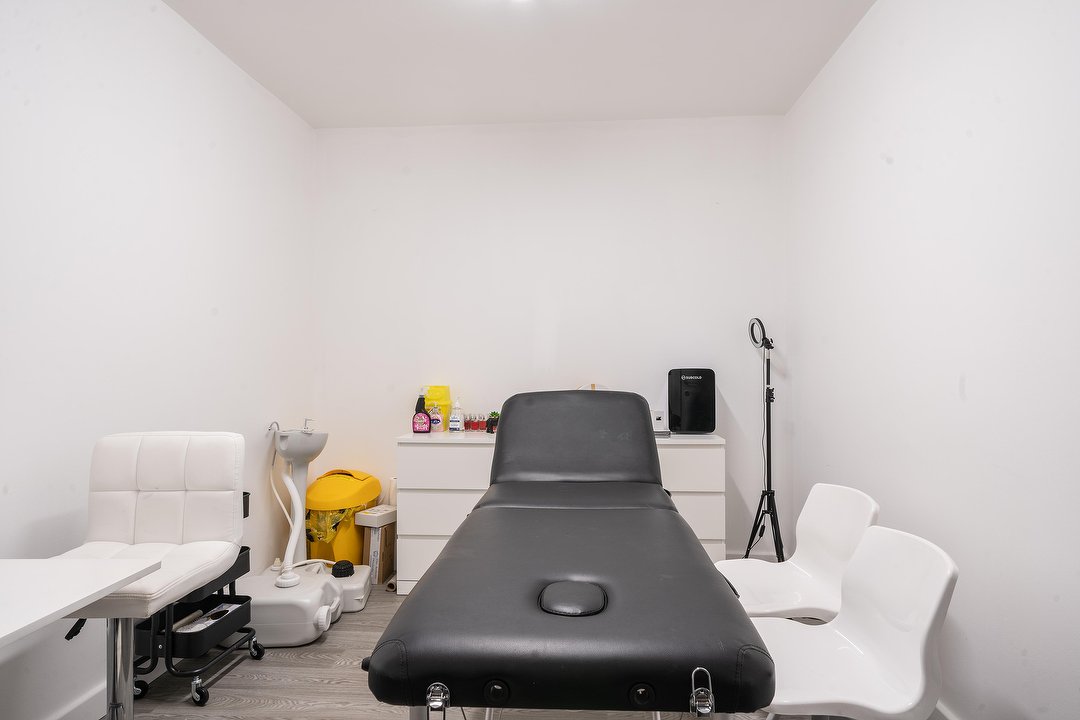 Glow & Blade Academy, Liverpool