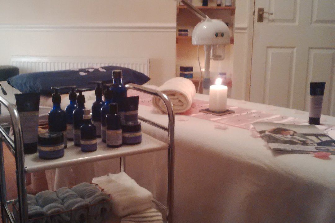 Visage Organic Treatments, Loose, Kent