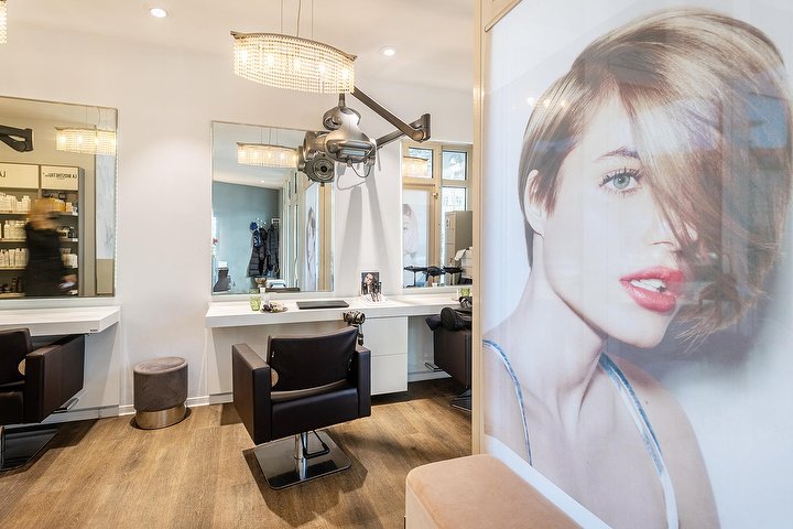 NJoy Hair Makeup Friseur In Altstadt M nchen Treatwell