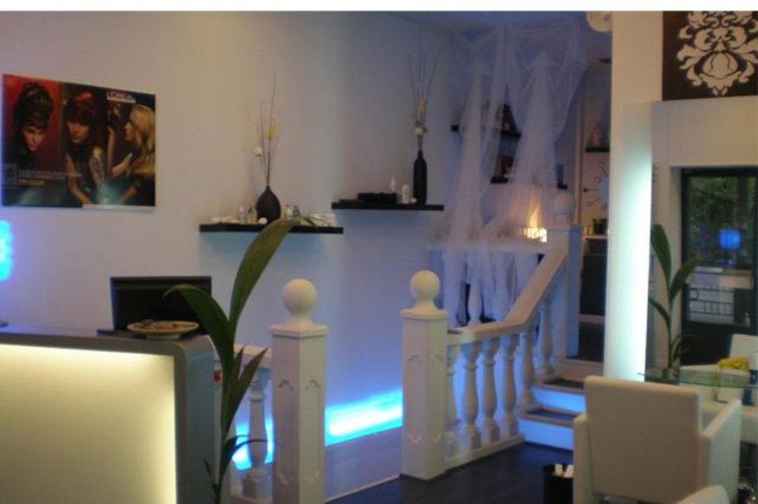 Style & Cut, Lista, Madrid