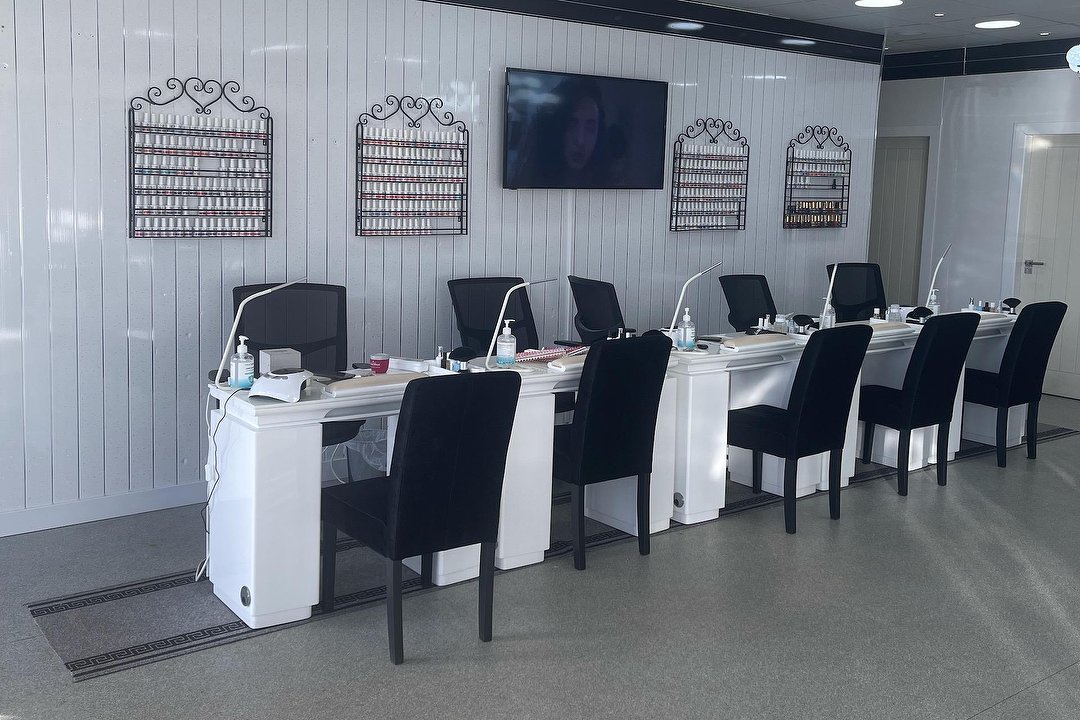 L.A Nails Beauty Hair & Aesthetics - Cambuslang, East Kilbride, Lanarkshire