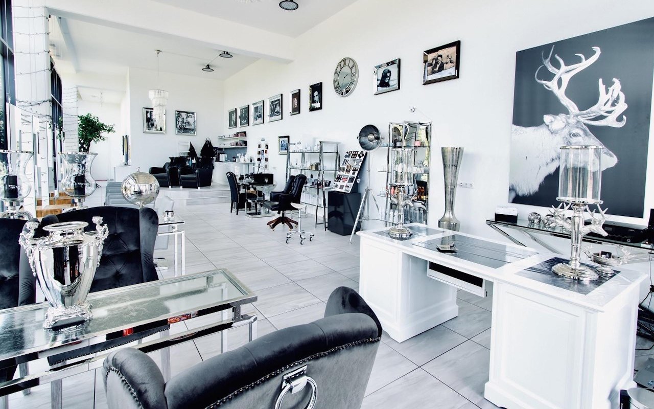 Make Up Studios in der Nähe von Wahnheide, Köln Treatwell