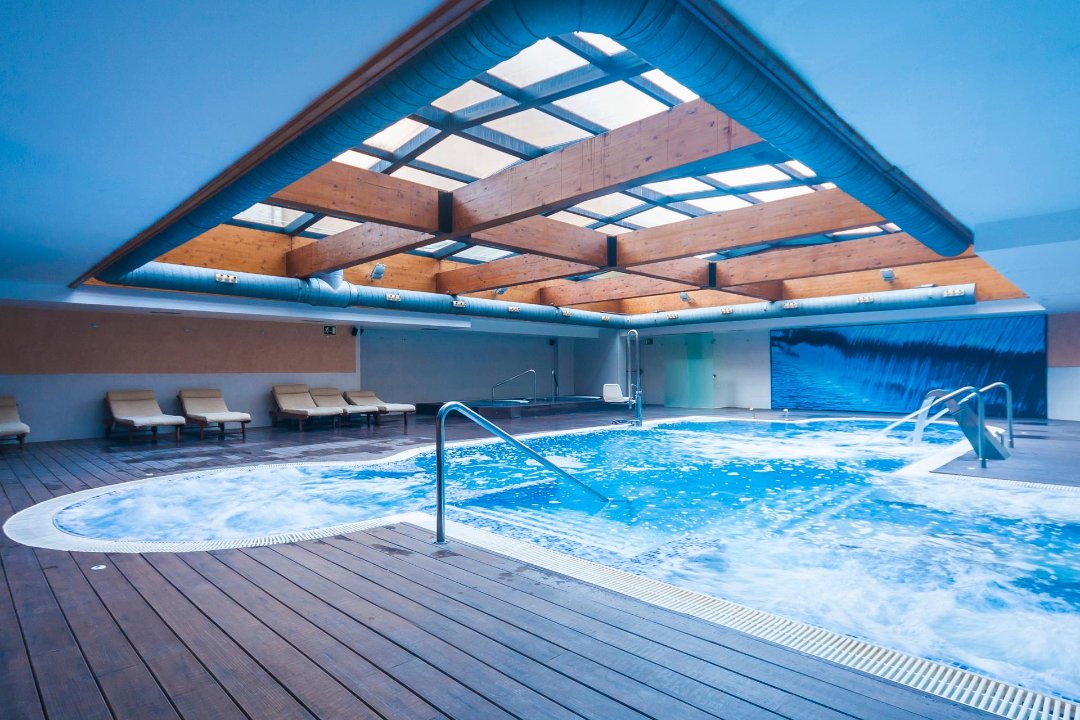 Spa Minos en el Hotel & Spa Villa Olímpic@ Suites, l Parc i la Llacuna del Poblenou, Barcelona