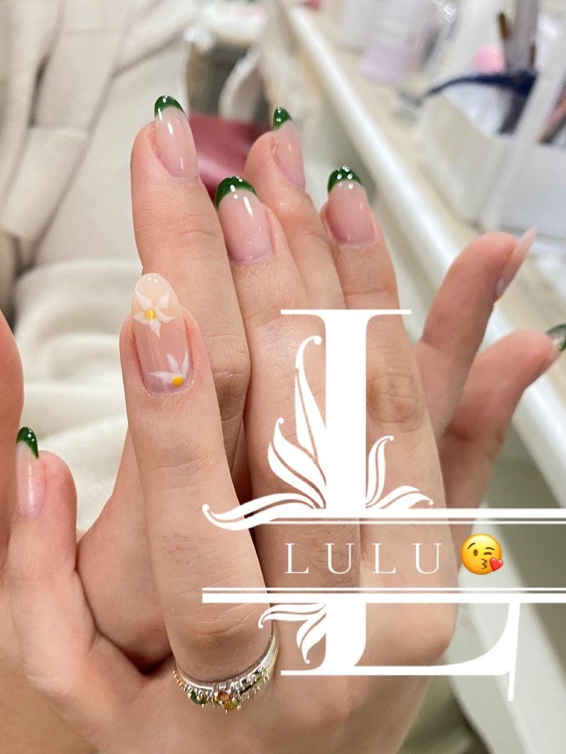 XINXIN VERSION ONGLES | Institut de beauté à Grenelle, Paris - Treatwell