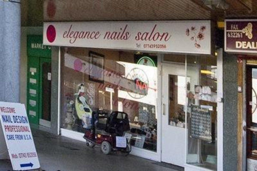 Elegance Nails, Coventry