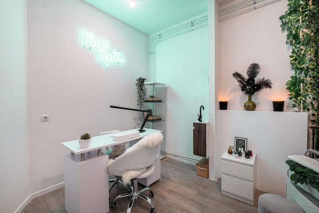 Tina's Nail Bar Nagelstudio in AmsterdamCentrum, Amsterdam Treatwell
