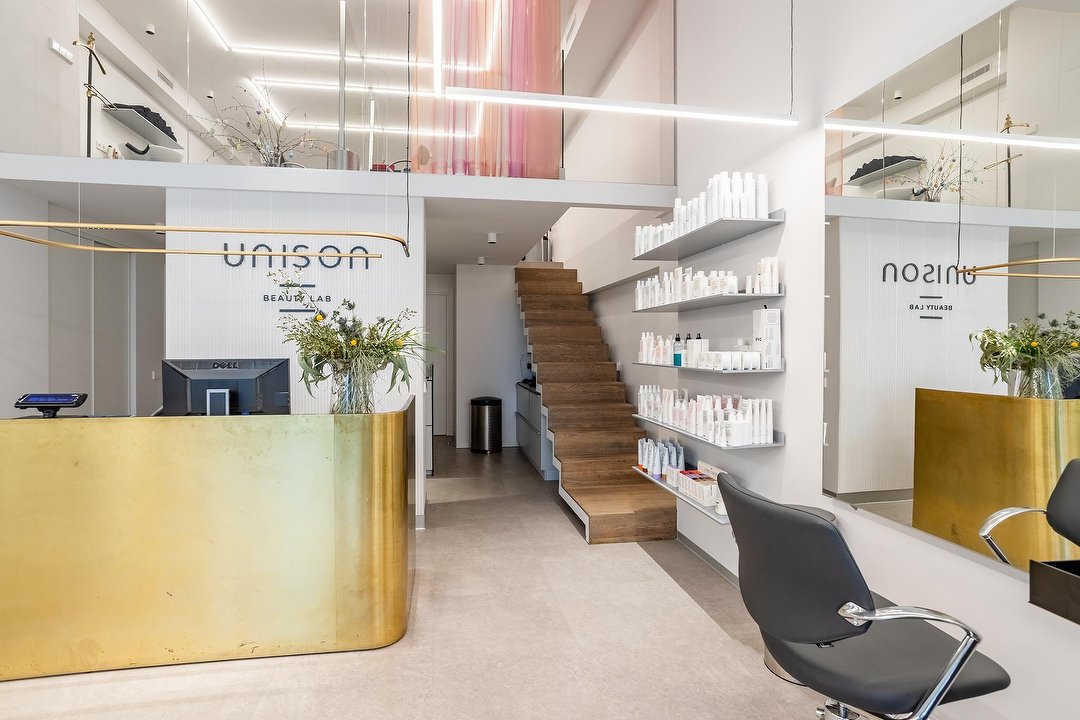 Unison Beauty Lab 3, Žaliasis tiltas, Vilnius