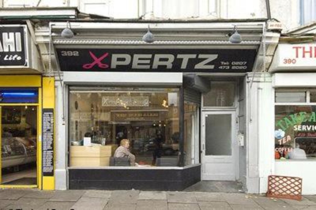 Xpertz, Loughton, Essex