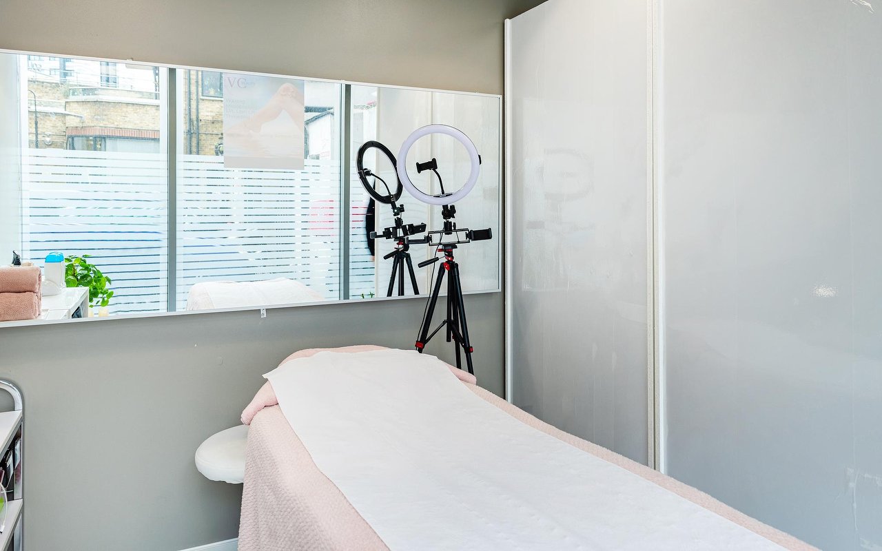 Interior of VC Beauty Studio (Be Brown) in London
