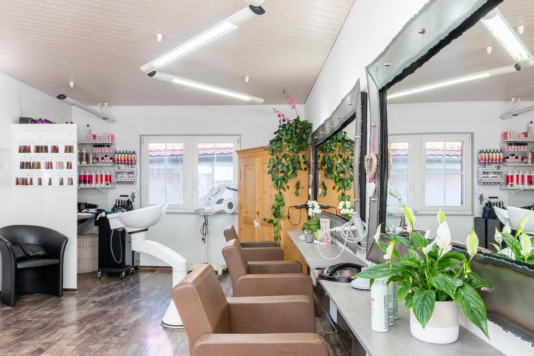 Coiffeur Bijoux - Neerach, Neerach, Kanton Zürich