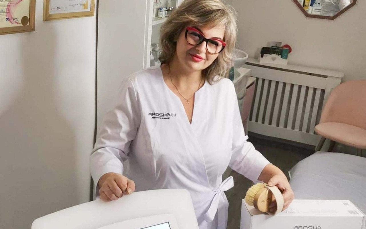 Ladies' Waxing near Falkirk Region Treatwell