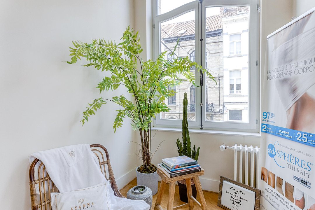 Ayanna Beyond Beauty, Churchill, Uccle