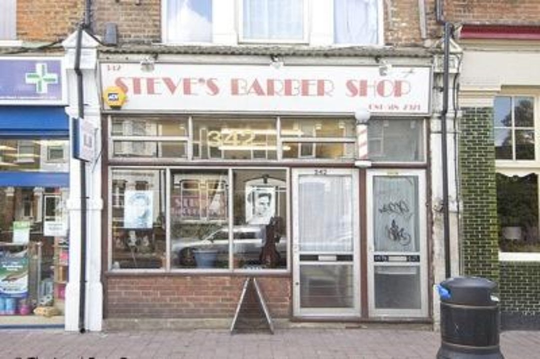 Steve's Barber Shop, Loughton, Essex