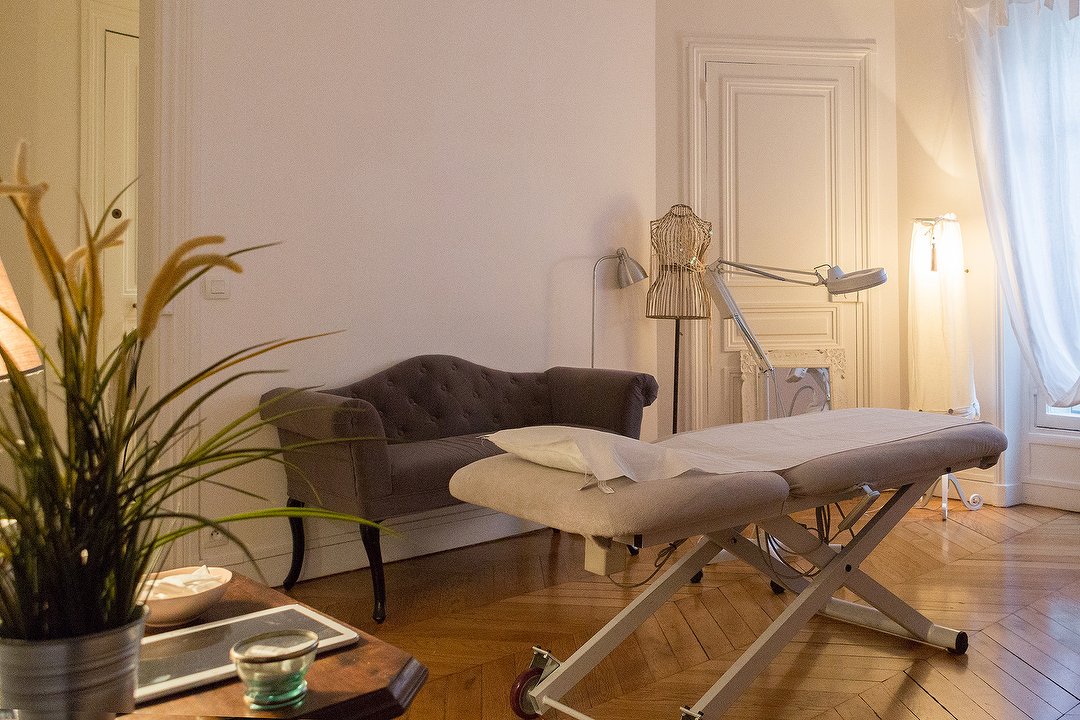 Espace Bleu Esthétique, Wagram, Paris