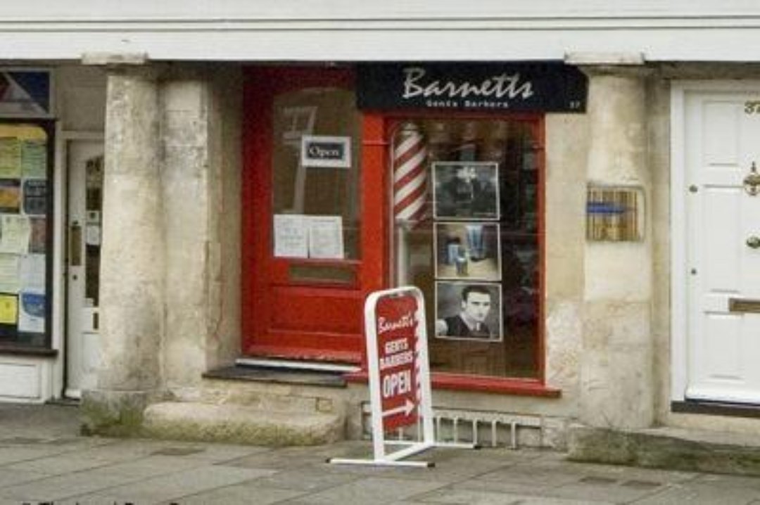 Barnetts, Winchester