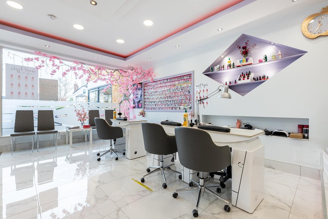 Cookhams Nail Bar, Maidenhead, Berkshire