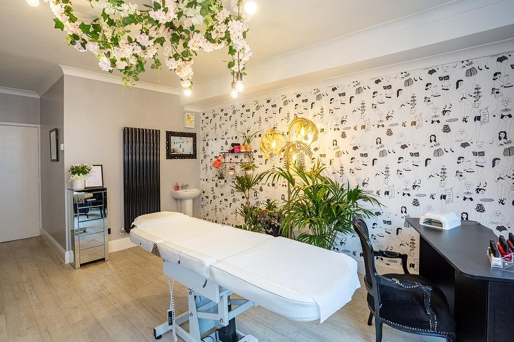 Pin Up Beauty - Épilation Pudsey - Photo de galerie - OneBooking