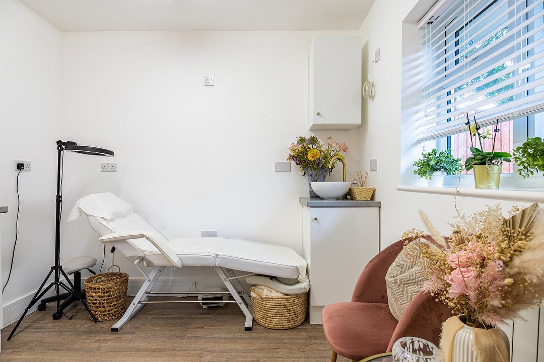 The JC Beauty Space  Home-based Venue in Edgware, London - Treatwell