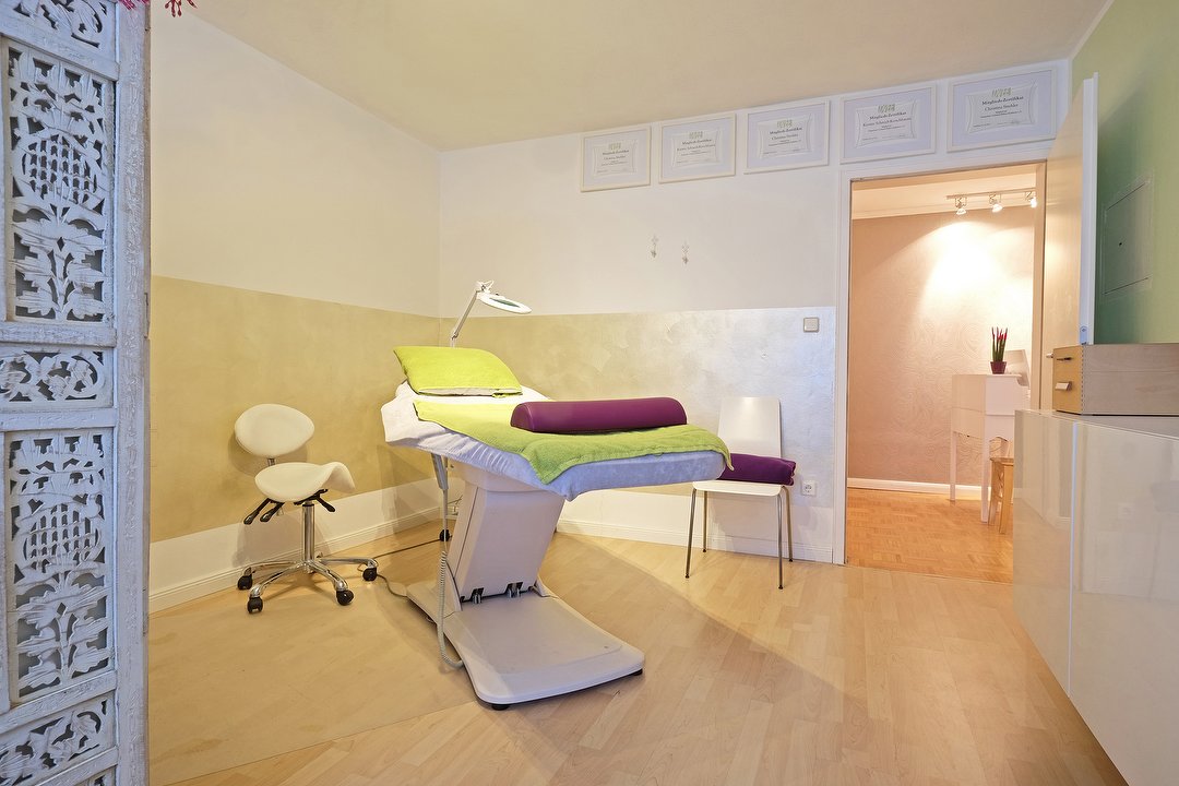 Waxing Room, Eichenau, München und Umland