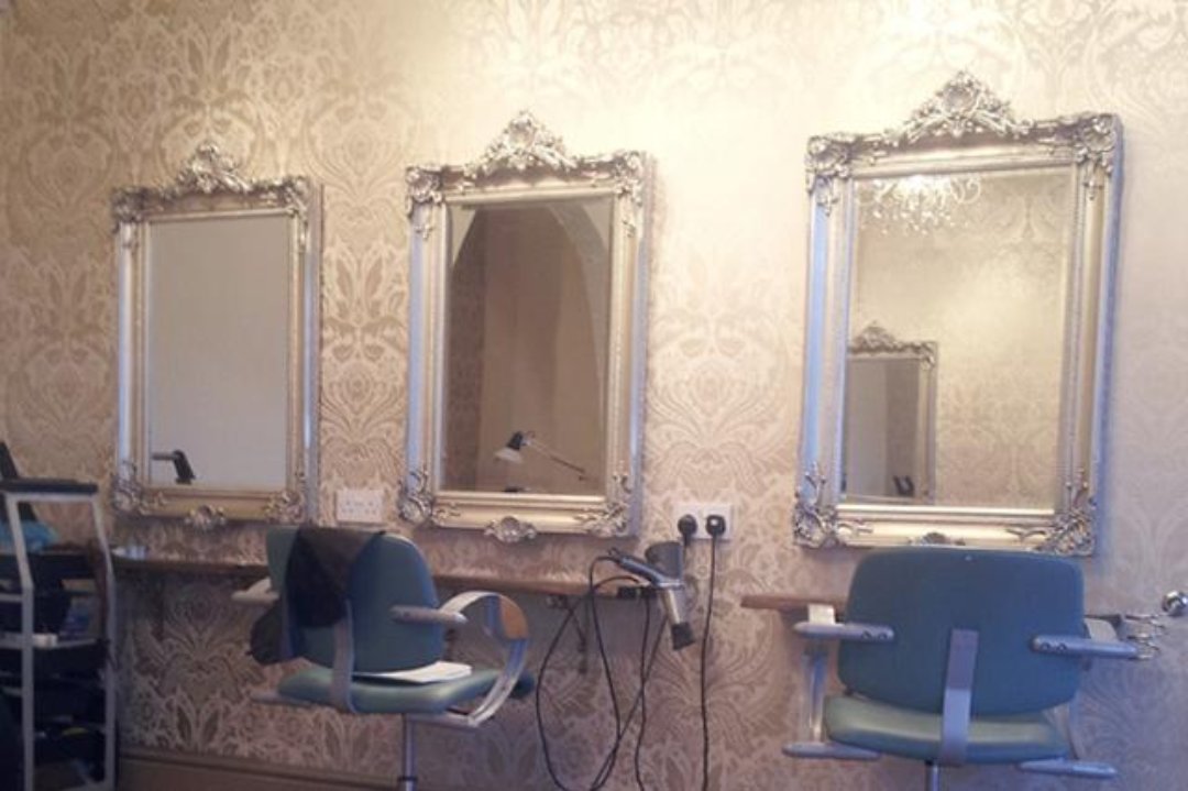 CJ's Hair & Beauty Salon, Sale, Trafford