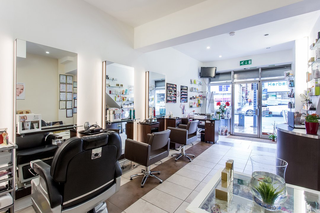 London Ladies Hair & Beauty Clinic Beauty Salon in Hammersmith and