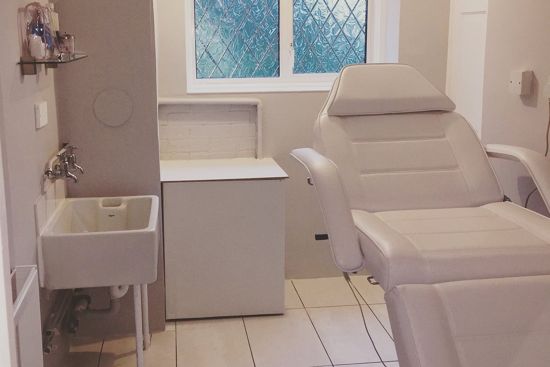 Lash & Brow - Chigwell, Chigwell, London
