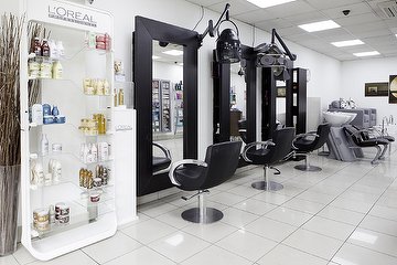 Lemoge Clinic - 57 Salusbury Road