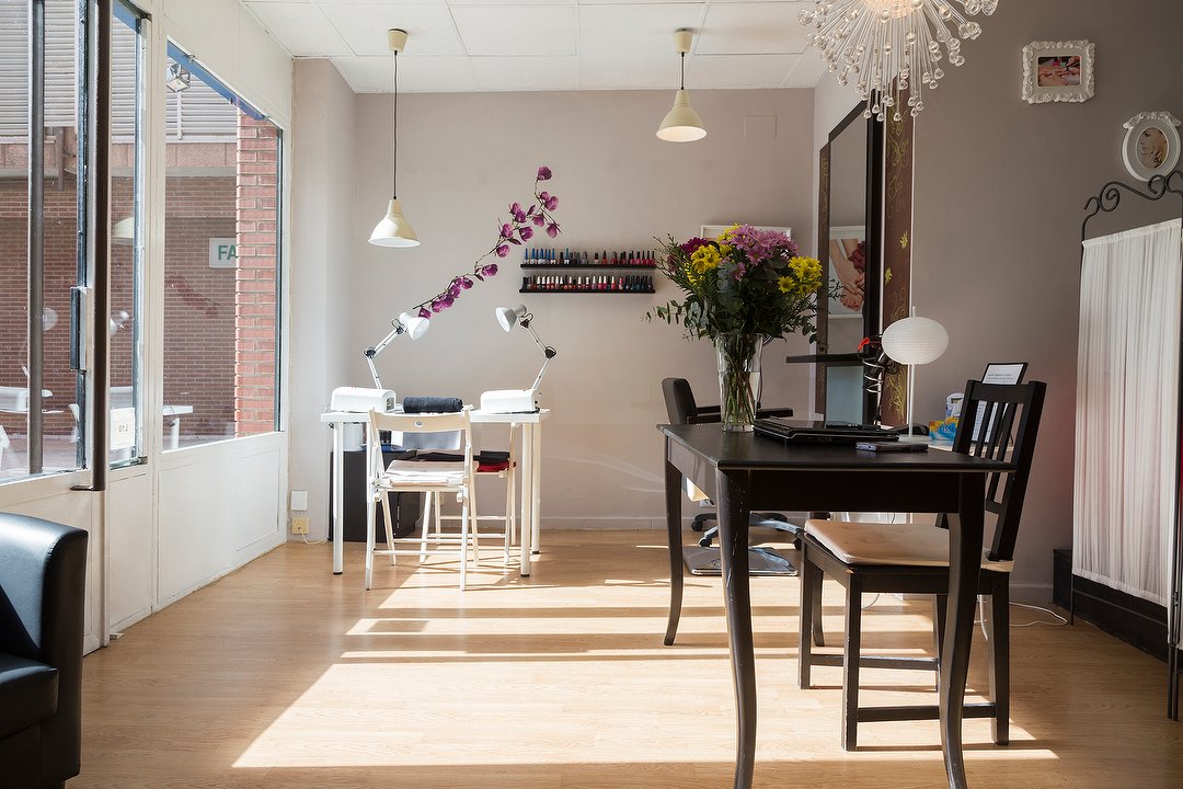 Lucyrte Peluquería y Estética, Pinar de Chamartín, Madrid