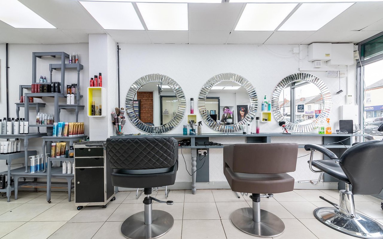 Hairdressers and Hair Salons in Kings Heath, Birmingham Treatwell