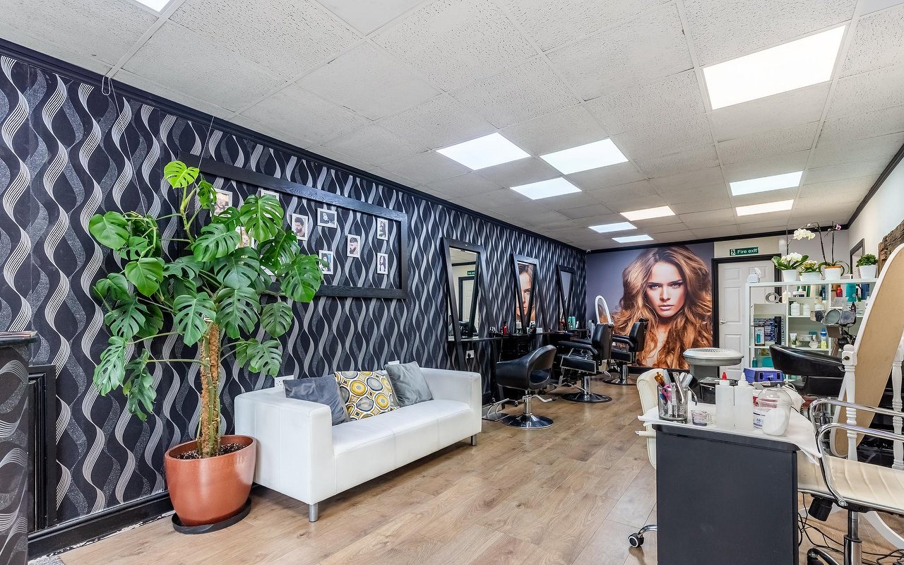 Top 20 Hairdressers and Hair Salons in Birmingham Central, Birmingham