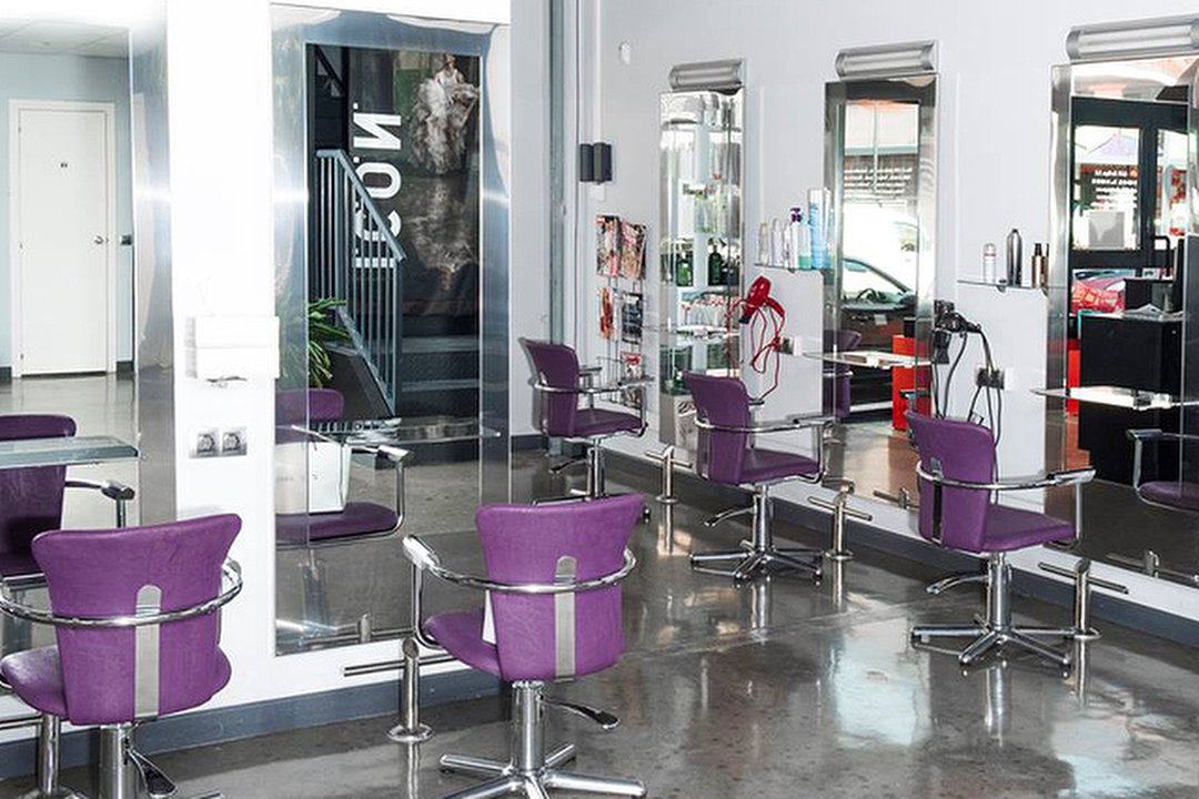 Hair Times Hairdresser, Distrito Centro, Comunidad de Madrid