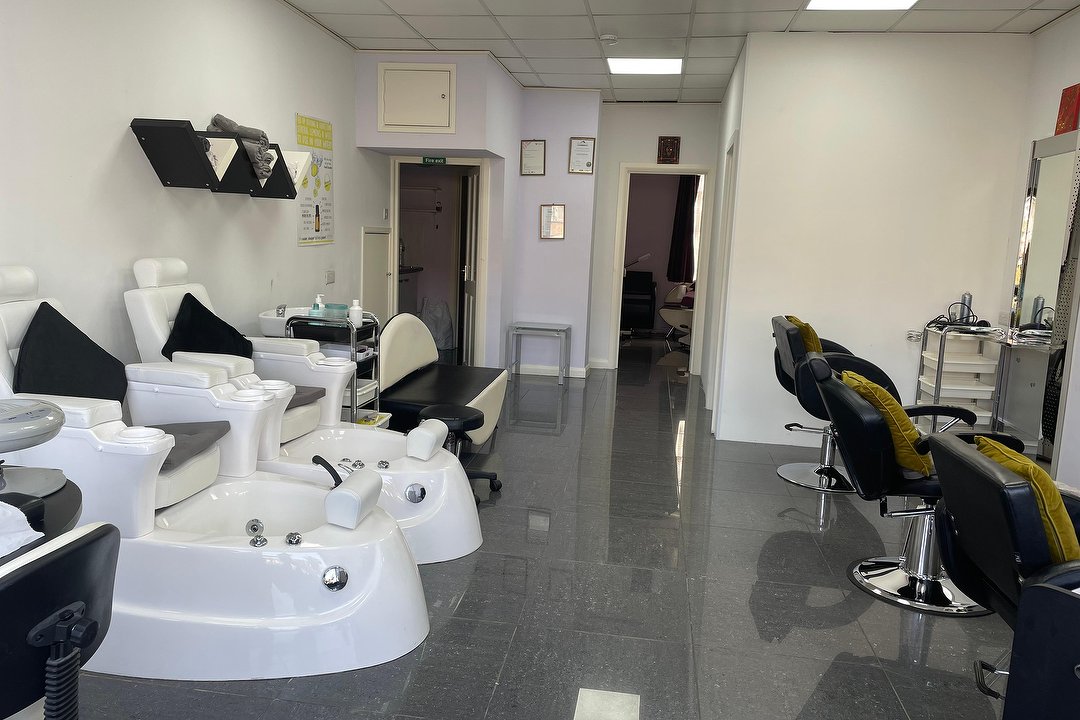 Nail treatments at nail salons and nail bars near Friern Barnet, London -  Treatwell