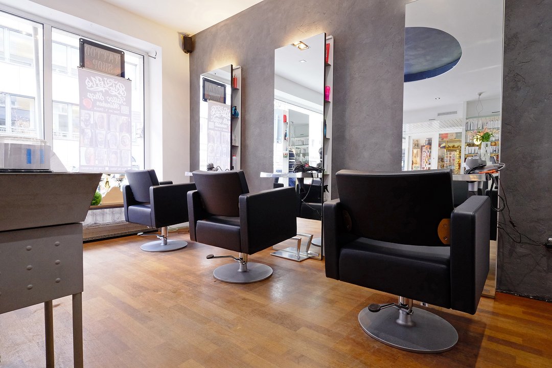 Cutting Crew - Schellingstraße, Maxvorstadt, München