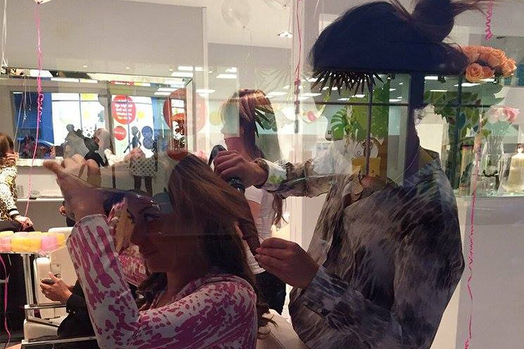 Blink & Blow, Fulham, London