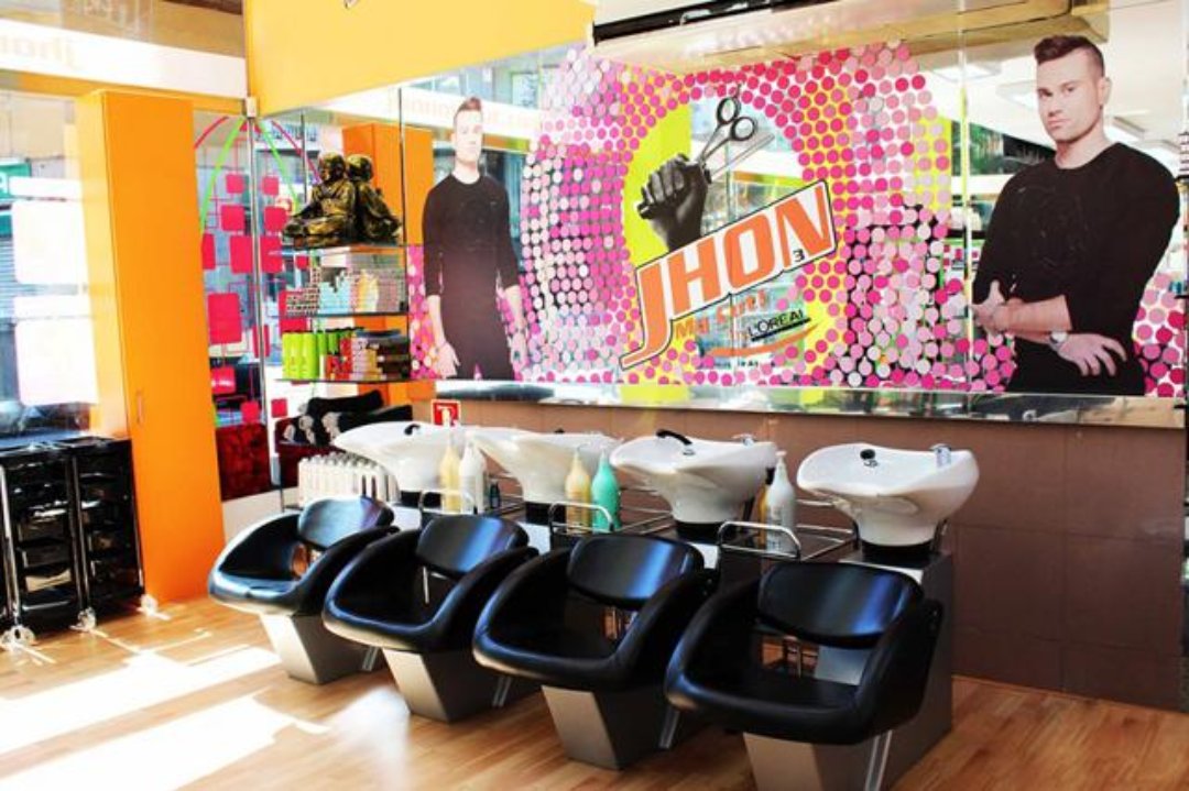 Jhon My Cut Rubí, Cataluña