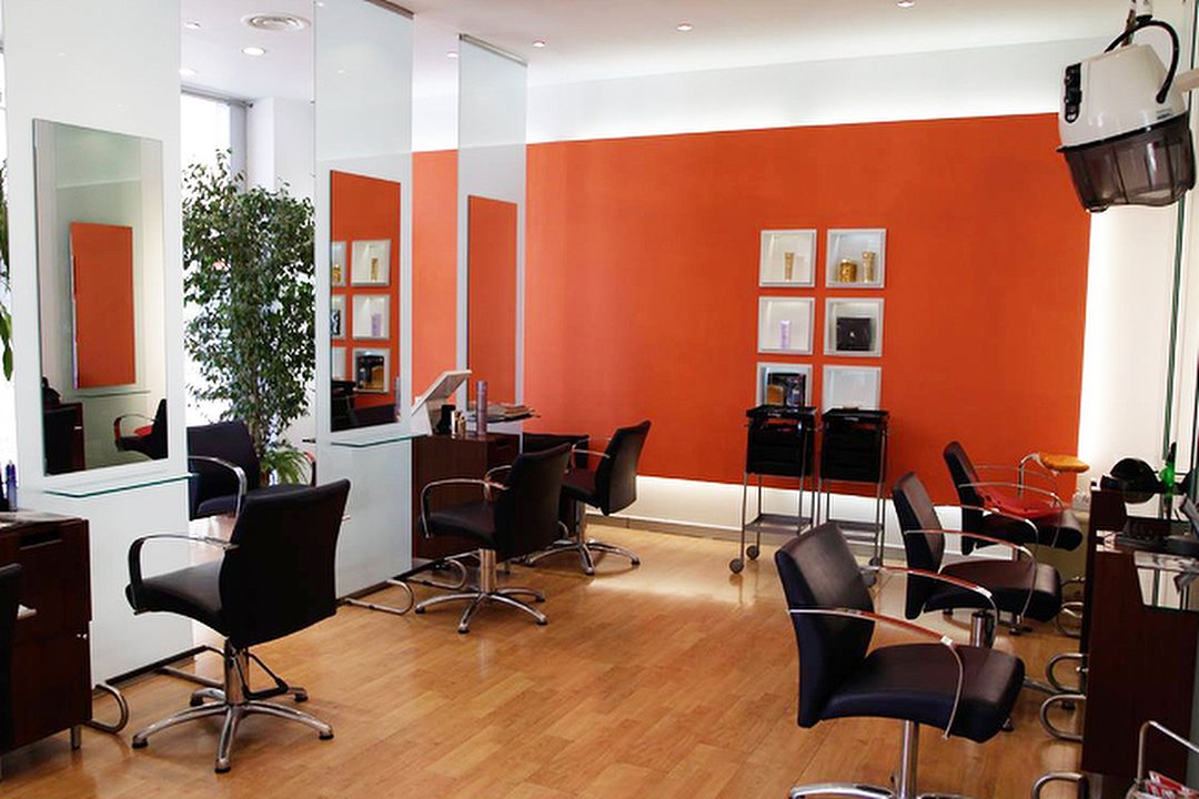 MOHA Parrucchieri ed Estetica - Cesano Boscone, Cesano Boscone, Lombardia