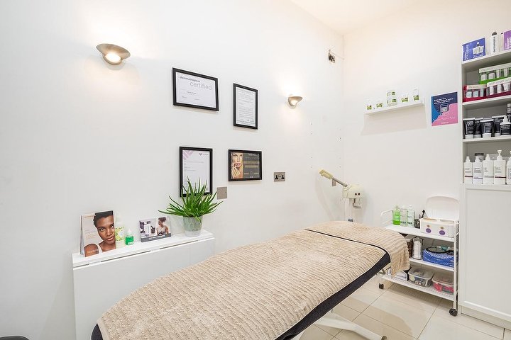 The Beauty Room (within Aspire Hairdressers) | Beauty Salon in ...