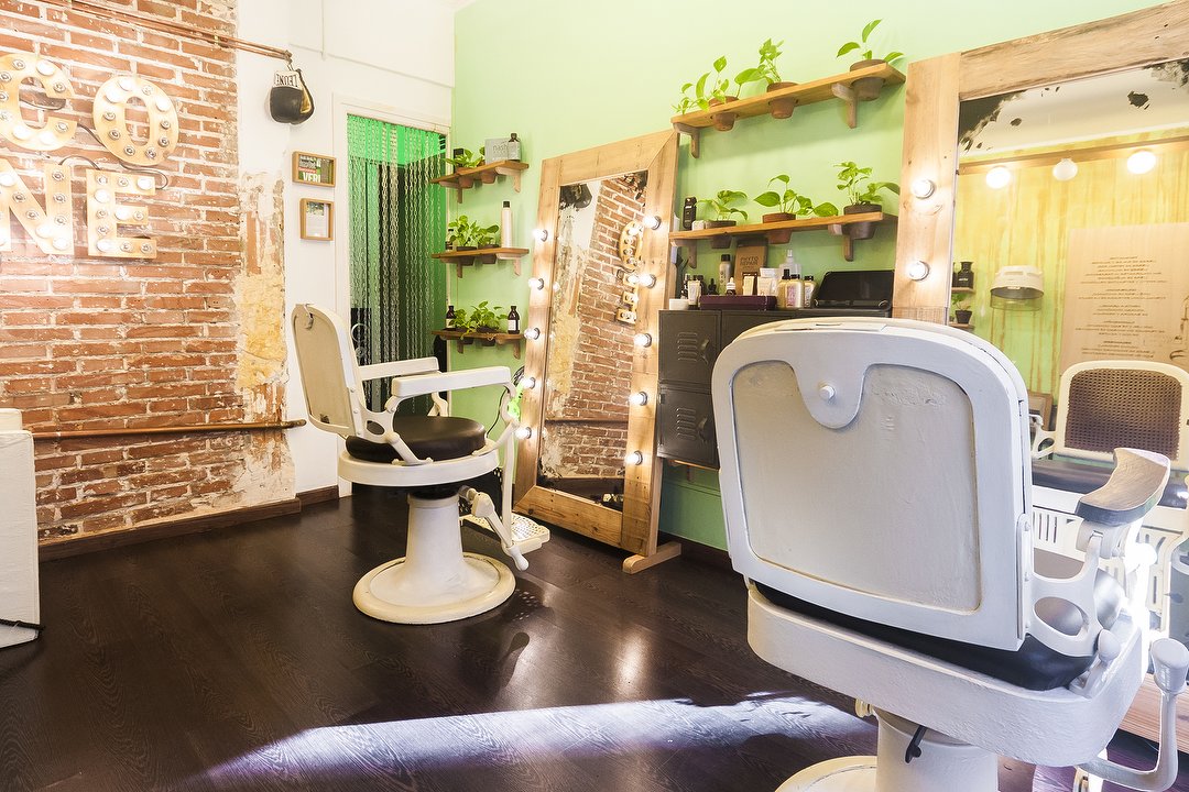 Alone Perruqueria Nou de la Rambla, Paral·lel, Barcelona