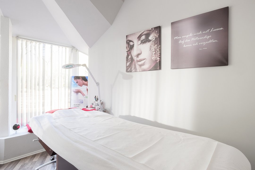 Best Lashes by Schönheitsatelier Schwabing, Schwabing, München